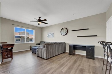 Spacious living room
