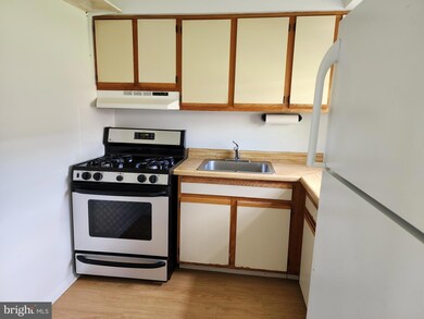 54 7 Garden View Terrace unit 7, Hightstown, NJ 08520 - photo 7