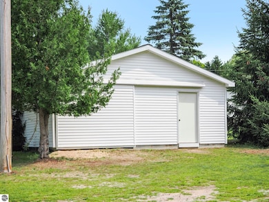 2601 Rushton Rd, Central Lake, MI 49622 - photo 3