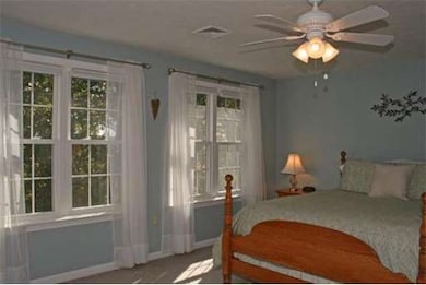 52 Bridle Cross Rd, Fitchburg, MA 01420 - photo 7