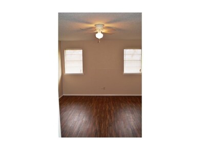 516 Billie Ruth Ln, Hurst, TX 76053 - photo 6