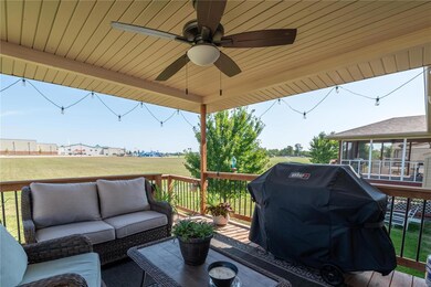 2069 Briarbend Ct, Maryville, IL 62062 - photo 5