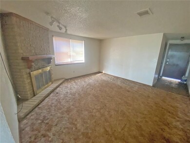 1002 Swan Lake Ct, Edmond, OK 73003 - photo 5