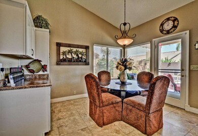 Kitchen Dining Area