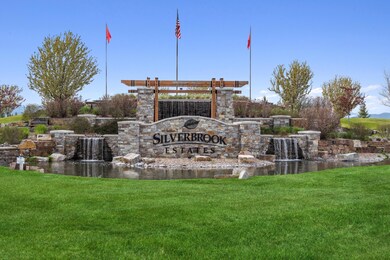 01_150WSwiftCreekWay_2001_HiRes