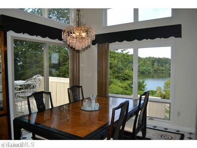 1959 Eastchester Dr unit A, High Point, NC 27265 - photo 2