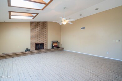 04-Living room