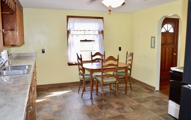 60 Benton Place, Athol, MA 01331 - photo 4