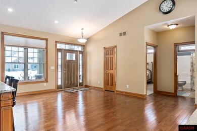 15 Howard Ct, North Mankato, MN 56003 - photo 5