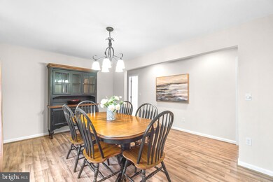 10976 Horseshoe Dr, Frederick, MD 21701 - photo 7