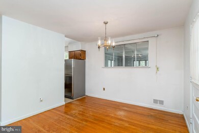 5710 Avondale Dr, Bowie, MD 20715 - photo 7