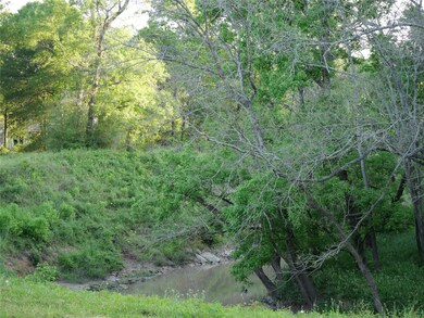 001 Oak Bend Dr, Alvin, TX 77511 - photo 4