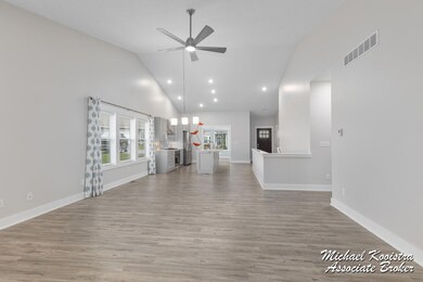 122 Blue Violet Ln NE unit 99, Comstock Park, MI 49321 - photo 6