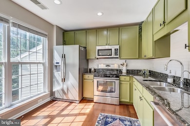 11226 Edson Park Place unit 22, Rockville, MD 20852 - photo 6