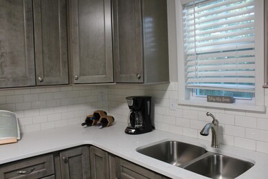 15 Roundabend_ Kitchen (8)