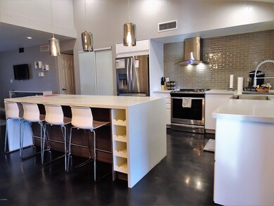 Open Kitchen
