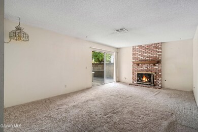 37618 Dalzell St, Palmdale, CA 93550 - photo 6