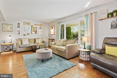 72 Appletree Ln, Sewell, NJ 08080 - photo 7