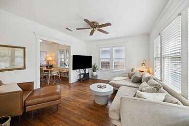 117 Northwood St, Houston, TX 77009 - photo 2