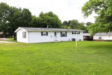 213 N Truman Rd, Jasper, IN 47546 - photo 4