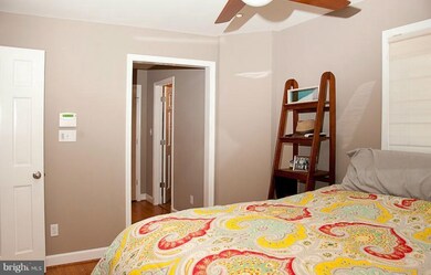 8611 Lynbrook Dr, Bethesda, MD 20814 - photo 4