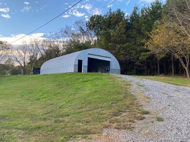 110 Kingsdale Dr, Statesville, NC 28625 - photo 2