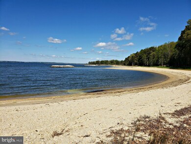 11817 Wollaston Cir, Swan Point, MD 20645 - photo 7