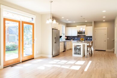 2409 NW Lolo Dr, Bend, OR 97701 - photo 4