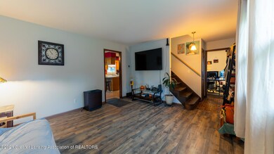11137CobblestoneLn05