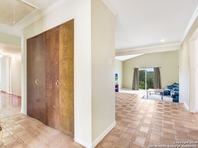 9126 Cap Mountain Dr, San Antonio, TX 78255 - photo 3