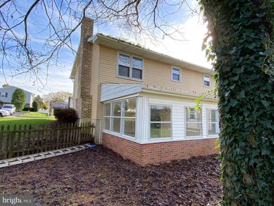 1107 Showers Ln, Reading, PA 19605 - photo 4
