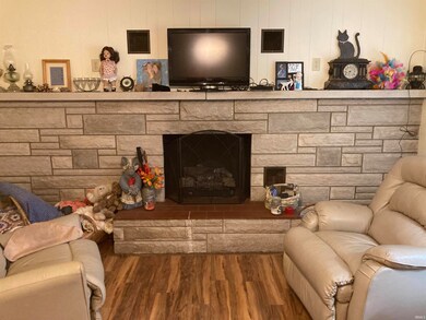 312 Whisman St, Elnora, IN 47529 - photo 5