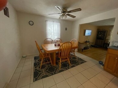 981 S Main St, Bellingham, MA 02019 - photo 3