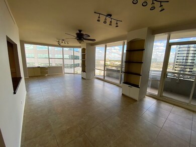 The Greenway unit 13R, Houston, TX 77046 - photo 5