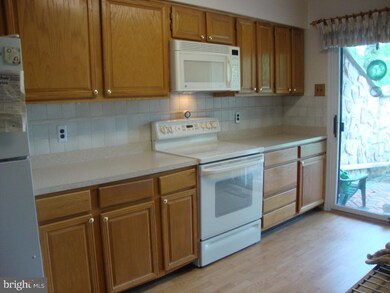 633 Niblick Ln unit 28, Wallingford, PA 19086 - photo 7