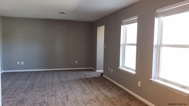 205 Cambridge Manor Dr, Schenectady, NY 12302 - photo 6