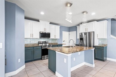 1848 Oak Hammock Ct, Lutz, FL 33558 - photo 3