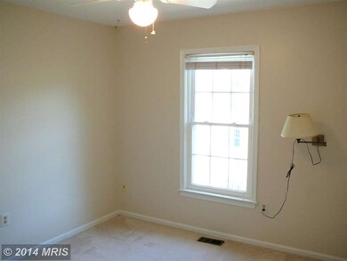 7722 Jewelweed Ct, Springfield, VA 22152 - photo 5