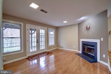 46586 Riverwood Terrace, Sterling, VA 20165 - photo 7