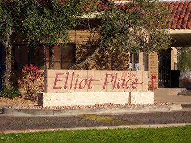 Elliot Place
