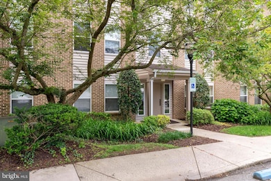 1803 Snow Meadow Ln unit 301, Baltimore, MD 21209 - photo 2