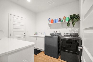 12942 Carlsbad St, Hesperia, CA 92344 - photo 7