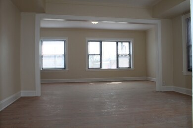 6604 Roosevelt Rd, Oak Park, IL 60304 - photo 5