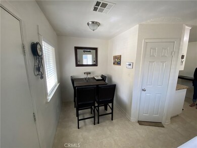 15461 Hesperia Rd, Victorville, CA 92395 - photo 6