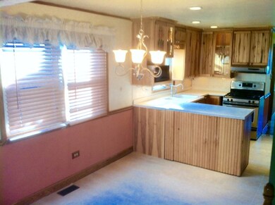 6128 S Central Ave, Chicago, IL 60638 - photo 4