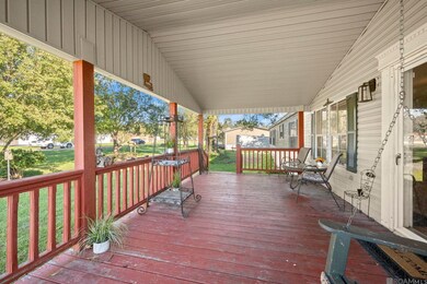 32324 Lockslie Dr, Denham Springs, LA 70706 - photo 2