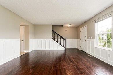 9207 Windy Creek Dr, Columbus, OH 43240 - photo 5