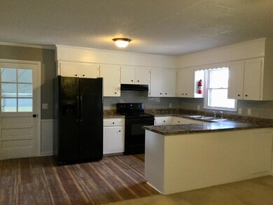 1201 Fairfield Pike, Shelbyville, TN 37160 - photo 2