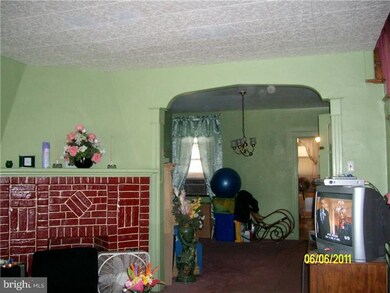 5645 Musgrave St, Philadelphia, PA 19144 - photo 4