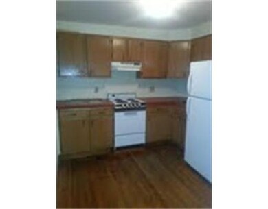 22 Newhall St unit 4, Lynn, MA 01902 - photo 4